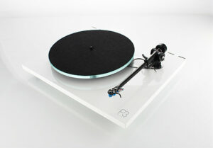 Platine vinyle REGA PLANAR 3 + cellule Elys 2